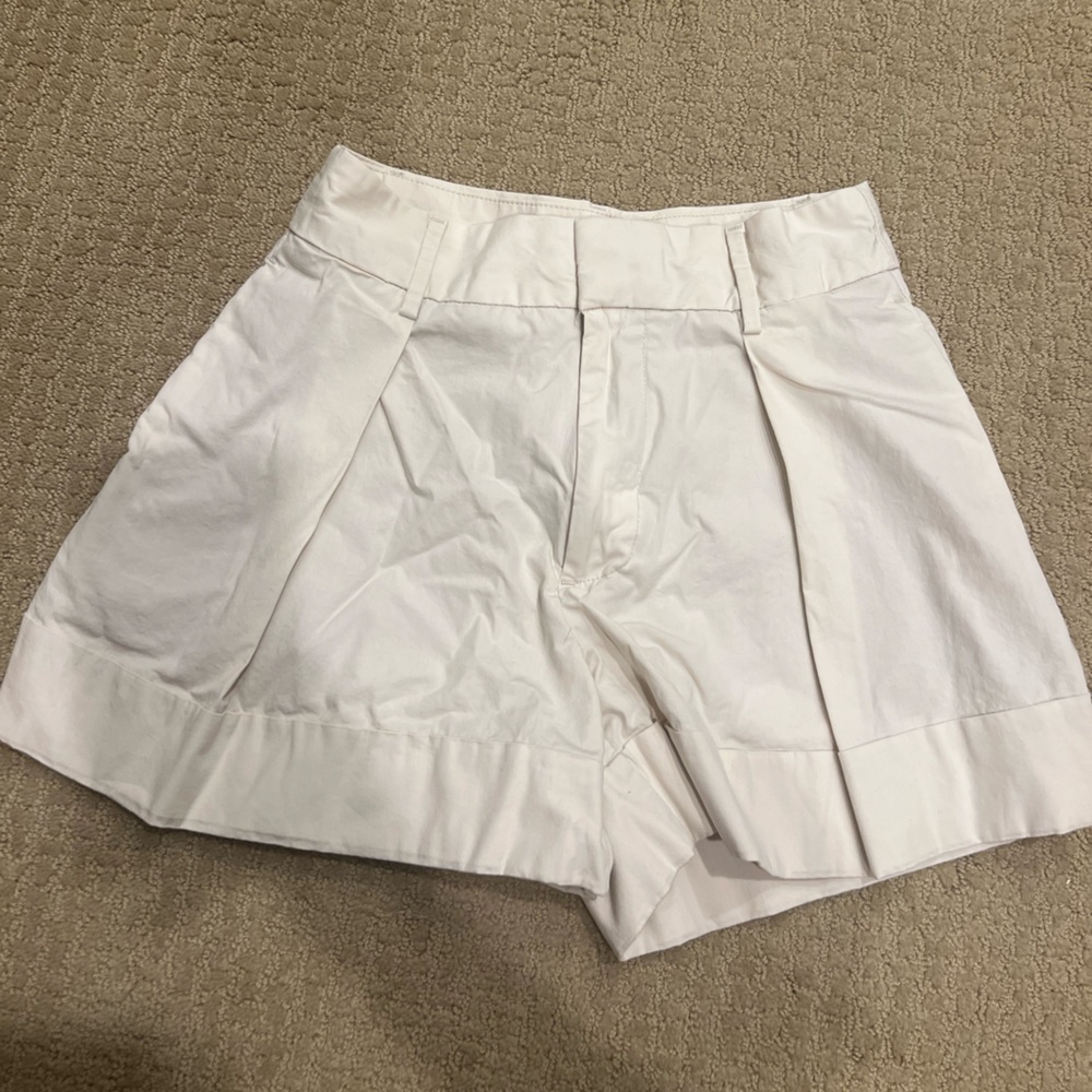 Women's light khaki Shorts